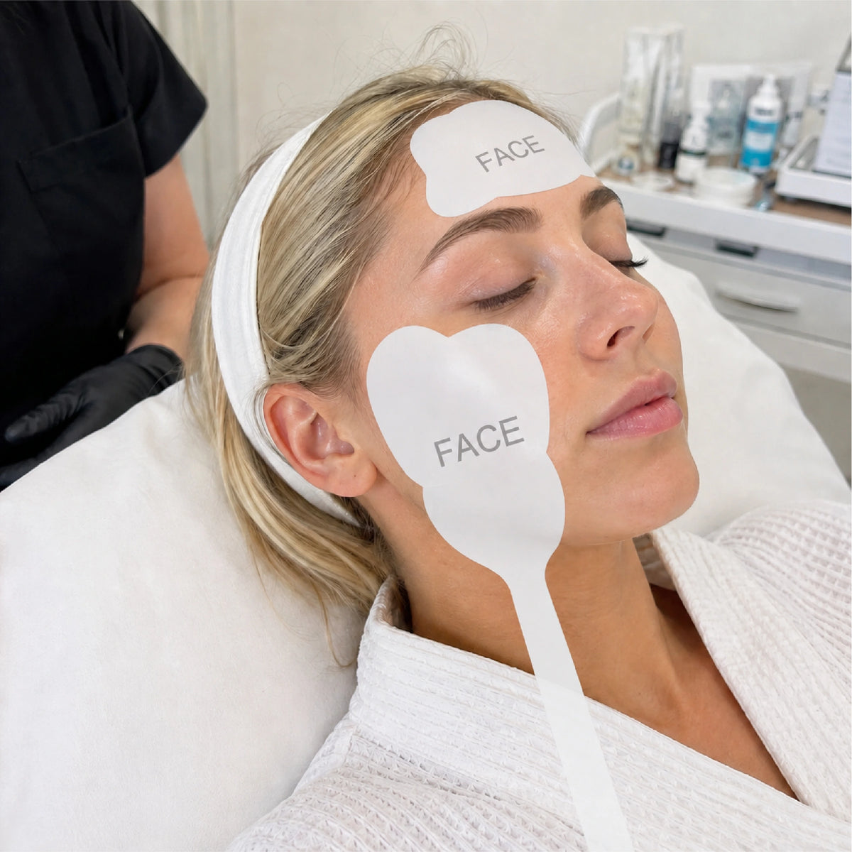 Myotheia Facial Lifting & Skin Rejuvenation System - detail 2
