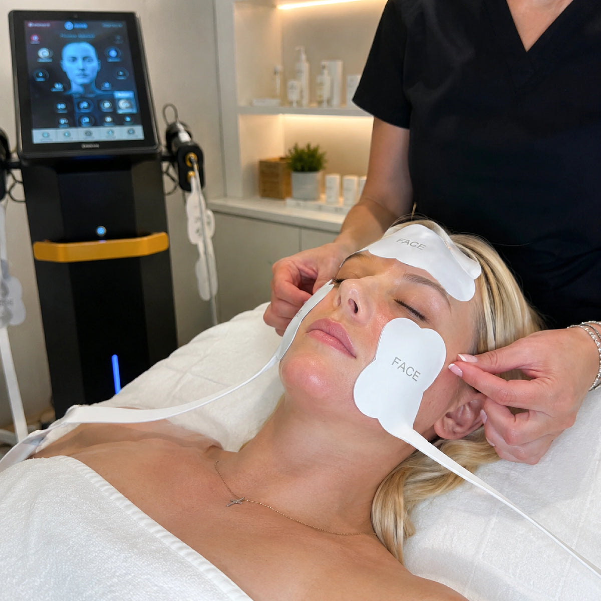 Myotheia Facial Lifting & Skin Rejuvenation System - detail 5