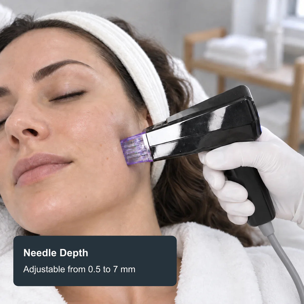 Lamryn Multi-Depth RF Microneedling System detail 2 EN